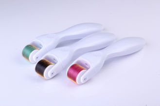중국 여드름 흉터 제거 Derma 회전 체계, Derma 티타늄 Microneedle 롤러 협력 업체