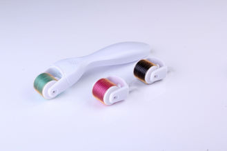 중국 티타늄 Derma 회전 체계, 피부 관리를 위한 2.0mm 540 Microneedles Derma 롤러 협력 업체